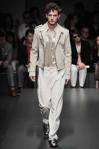 Gianfranco Ferre / - 2010